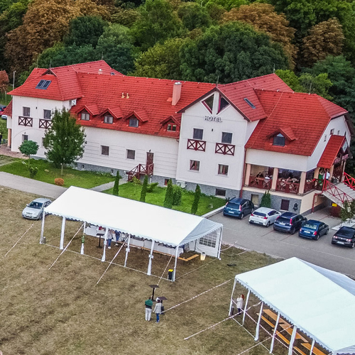 Hotel Sziluett, Farkasmály